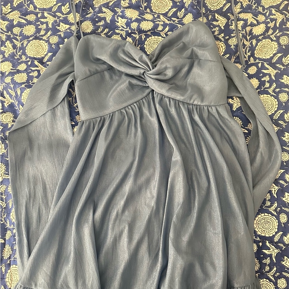 Mini blue dress with tie back